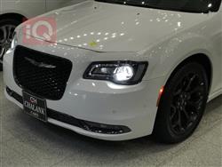 کرایسلەر 300